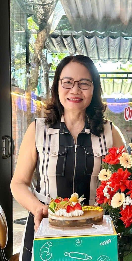 Chị Phạm Minh Hương